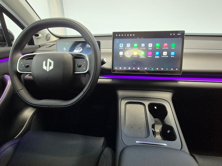 Vehicle image LEAPMOTOR C10