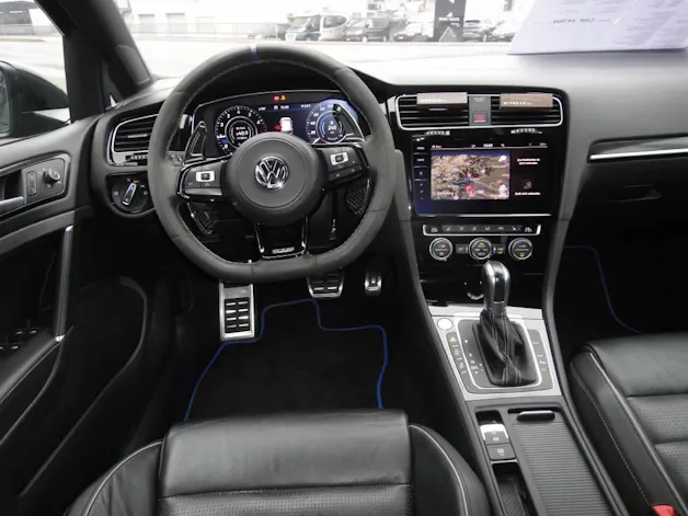 VW Golf VII 2.0 TSI R 310 DSG 4motion