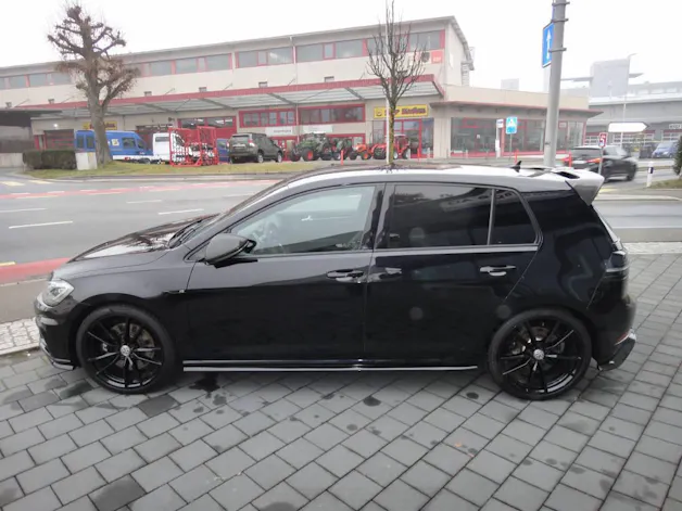 VW Golf VII 2.0 TSI R 310 DSG 4motion