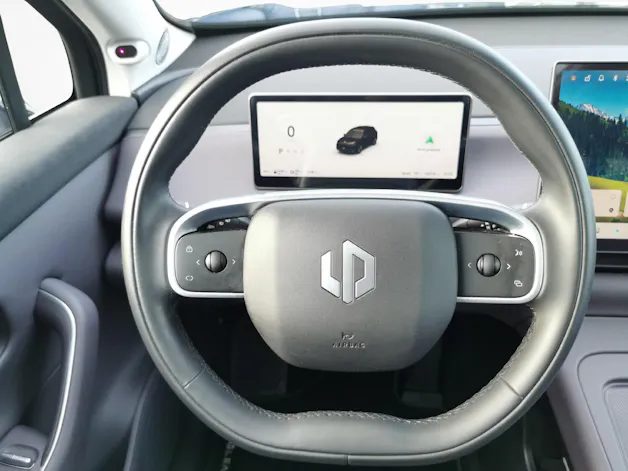 Leapmotor C10 1.5 REEV Design