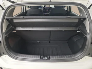 https://vehicle.imgix.net/4175160/61e72af8-daf0-4e41-b2de-f9a21cb4f705.jpg
