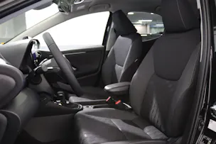 Toyota Yaris 1.5 VVT-i HSD Trend