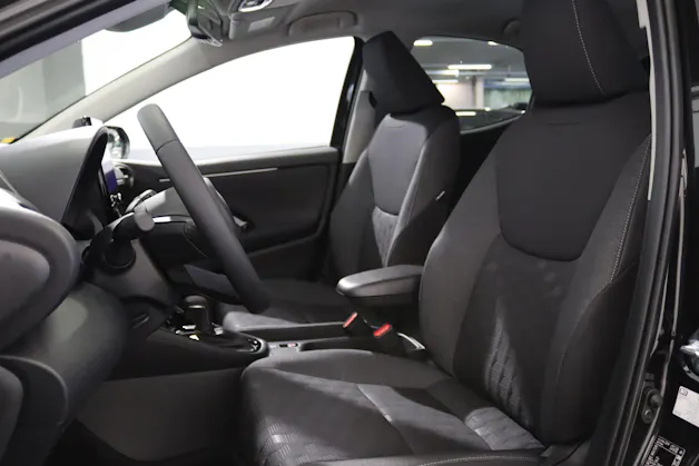 Toyota Yaris 1.5 VVT-i HSD Trend