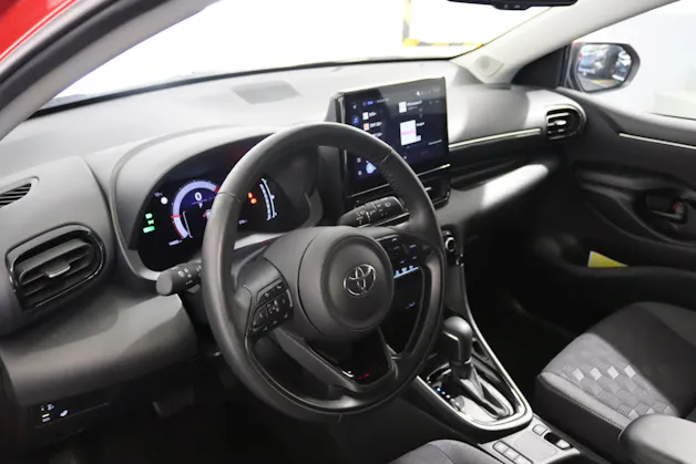 Toyota Yaris 1.5 VVT-i HSD Trend