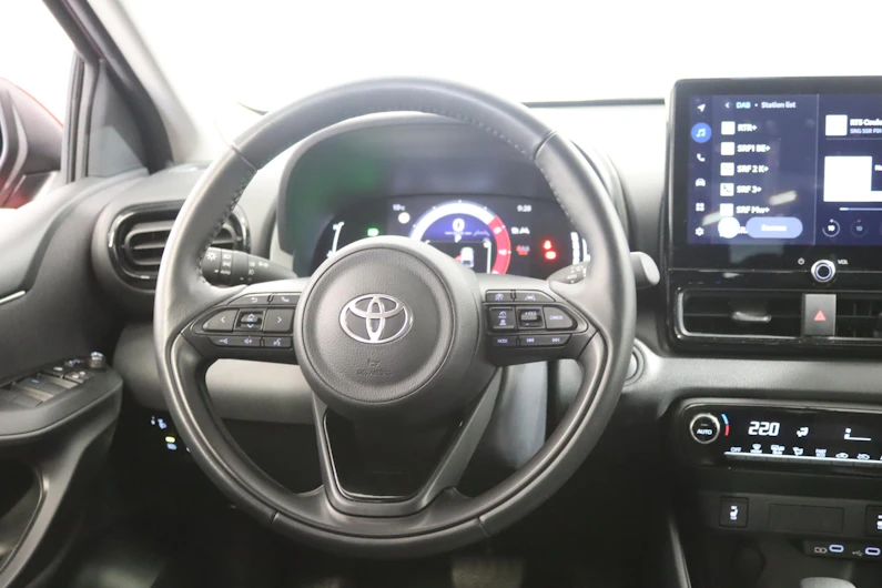 Fahrzeugbild TOYOTA YARIS