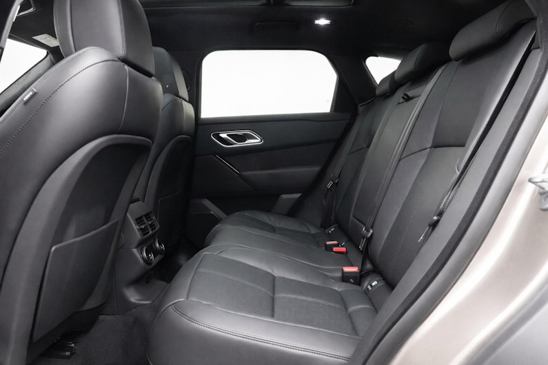 Vehicle image LAND ROVER RANGE ROVER VELAR