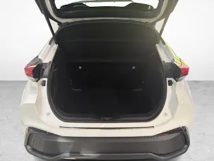 Toyota C-HR 2.0 HEV Style 4x4 - Ruote e servizi inclusi