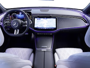 Vehicle image MERCEDES-BENZ E 450 d AMG Line 4matic Kombi