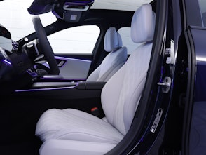 Vehicle image MERCEDES-BENZ E 450 d AMG Line 4matic Kombi