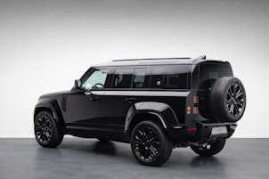 Vehicle image LAND ROVER Defender 110 4.4 V8 Octa Black