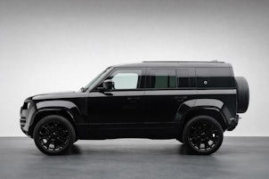 Vehicle image LAND ROVER Defender 110 4.4 V8 Octa Black