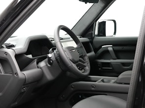 Vehicle image LAND ROVER Defender 110 4.4 V8 Octa Black