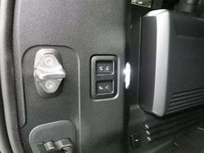 Vehicle image LAND ROVER Defender 110 4.4 V8 Octa Black