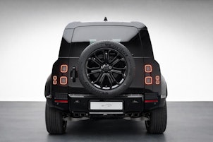 Vehicle image LAND ROVER Defender 110 4.4 V8 Octa Black