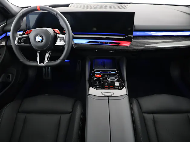 BMW M5 xDrive Touring