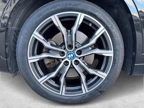 Fahrzeugbild BMW X1 25e xDrive