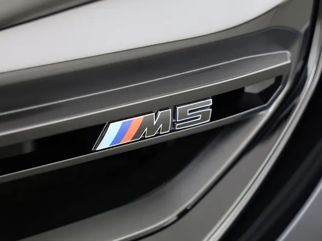 BMW M5 xDrive Touring