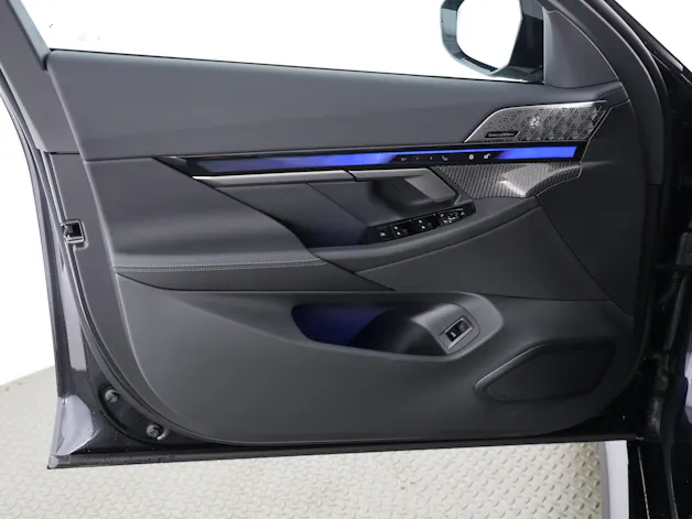 BMW M5 xDrive Touring