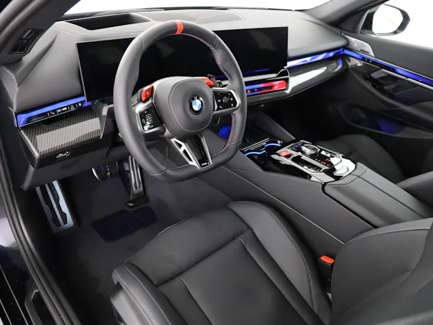 BMW M5 xDrive Touring