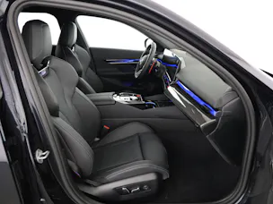 BMW M5 xDrive Touring