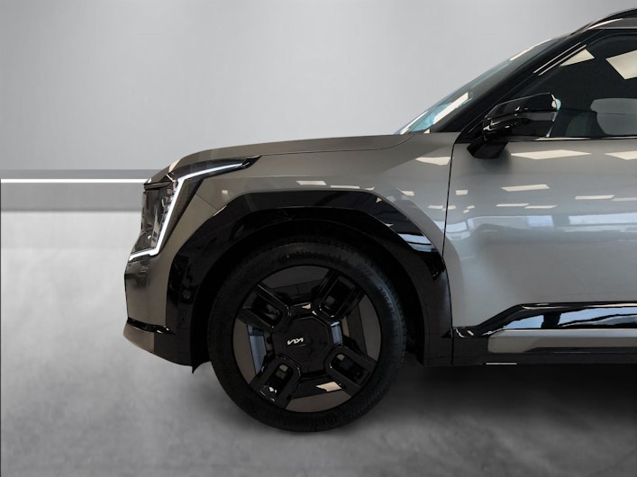 Vehicle image KIA EV9