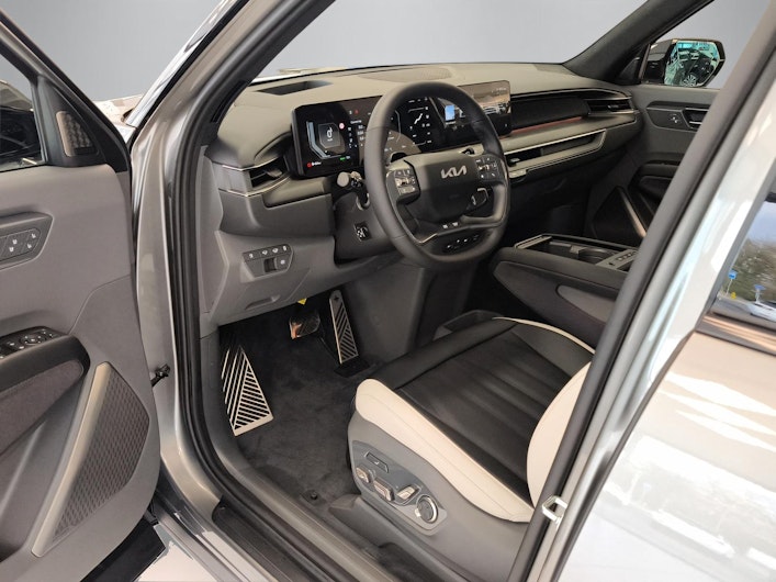 Vehicle image KIA EV9