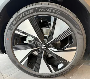 Mitsubishi Grandis 1.8 HEV Instyle