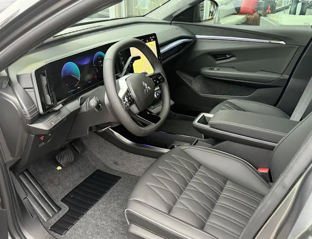 Mitsubishi Eclipse Cross Instyle