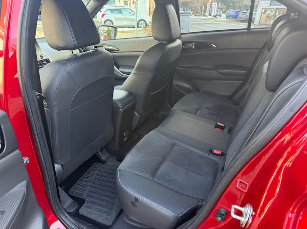 Mitsubishi Eclipse Cross 2.4 PHEV Invite 4x4