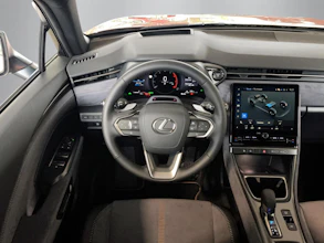 https://vehicle.imgix.net/4175311/514cab46-3da7-4166-9dcd-4791a7221f28.jpg