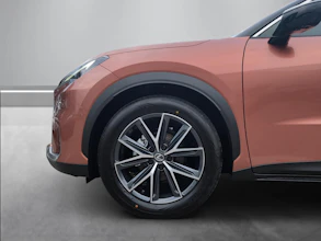 https://vehicle.imgix.net/4175311/5cc0b97c-73cc-4362-a943-27a107dc999c.jpg