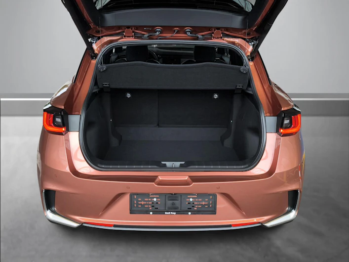 image du véhicule LEXUS LBX