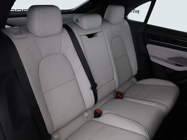 Porsche Macan 4