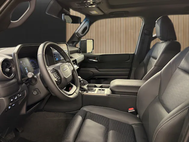 Toyota Land Cruiser 2.8 D 48V Invincible