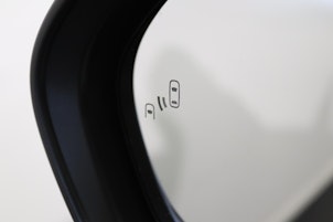 Vehicle image TOYOTA Yaris 1.5 VVT-i HSD Trend