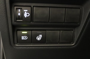 Vehicle image TOYOTA Yaris 1.5 VVT-i HSD Trend