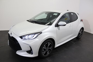 Vehicle image TOYOTA Yaris 1.5 VVT-i HSD Trend