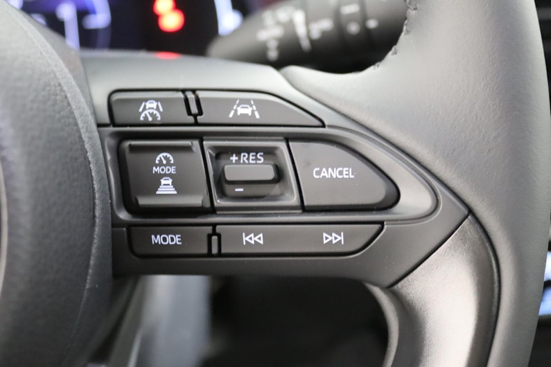 Vehicle image TOYOTA YARIS