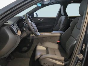 image du véhicule VOLVO XC60 2.0 T8 TE Ultra Bright eAWD