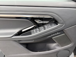 Vehicle image LAND ROVER Range Rover Evoque 1.5 T 300e R-Dynamic Autobiography