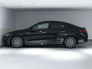Mercedes-Benz CLA 220 4MATIC