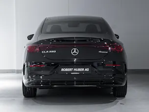 Mercedes-Benz CLA 220 4MATIC