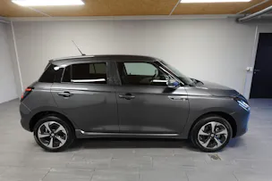 Suzuki Swift 1.2 Sakura Top Hybrid 4x4