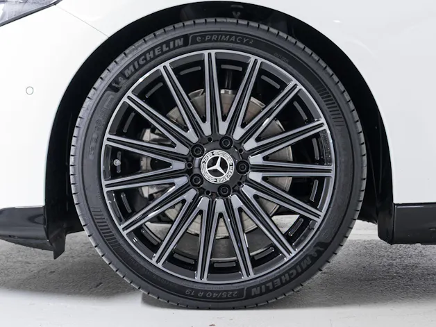 Mercedes-Benz CLA 220 4MATIC