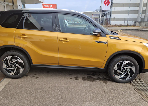 immagine del veicolo 2 immagine del veicolo 2