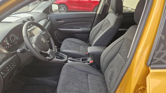 Suzuki Vitara 1.4 T Sakura Top Hybrid 4x4