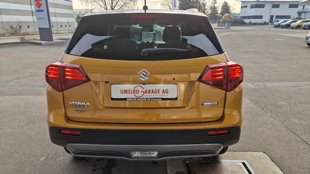 Suzuki Vitara 1.4 T Sakura Top Hybrid 4x4