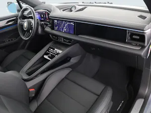 Porsche Macan 4