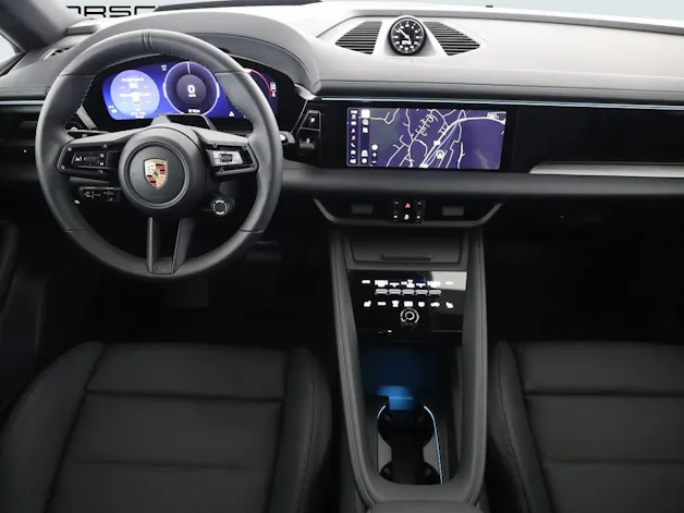 Porsche Macan 4