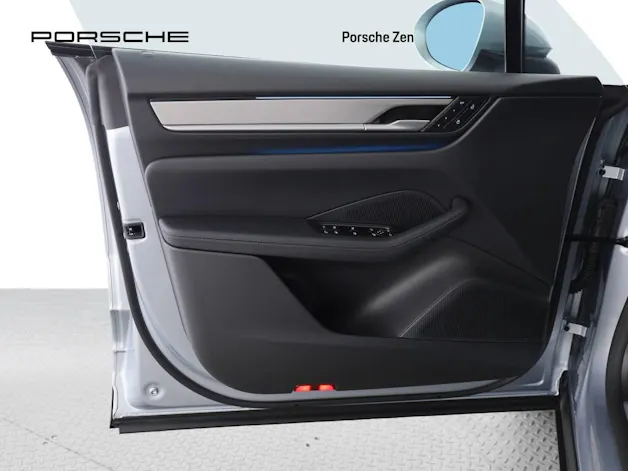 Porsche Macan 4